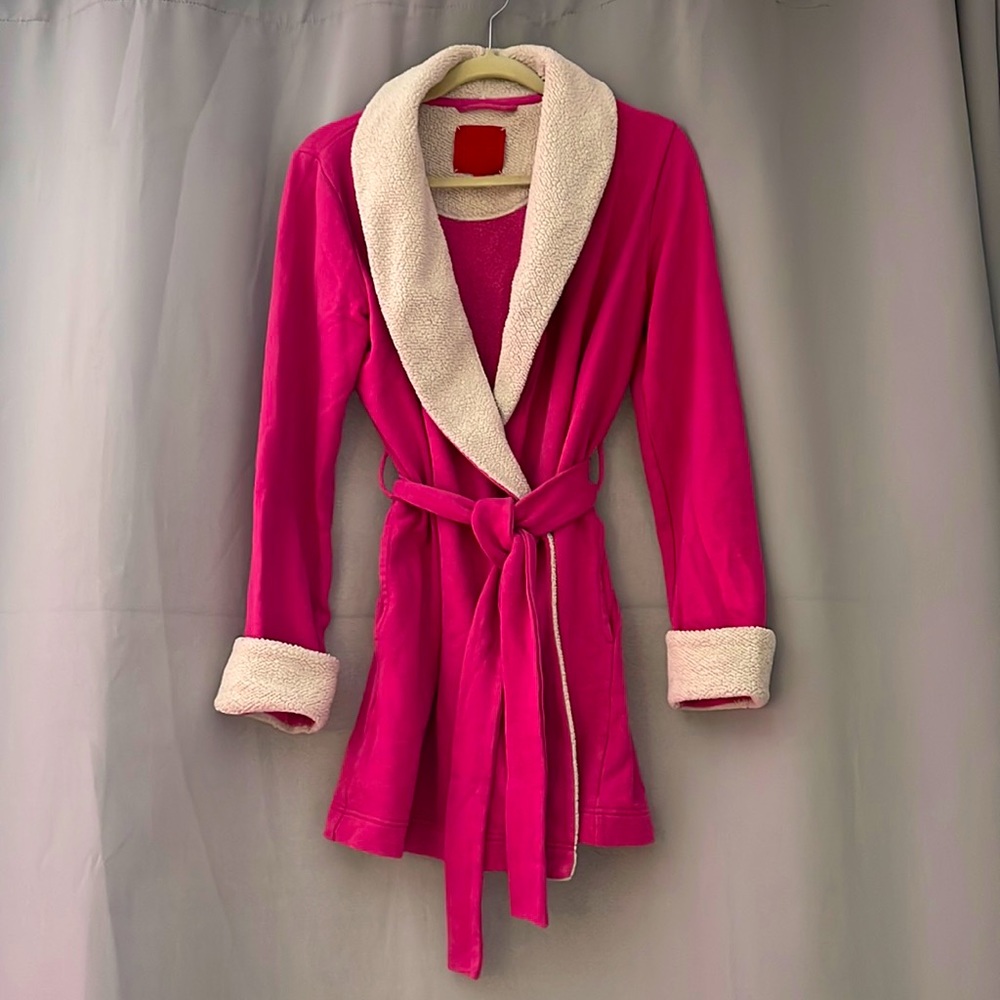 Victoria’s Secret Robe; used, good condition; size S